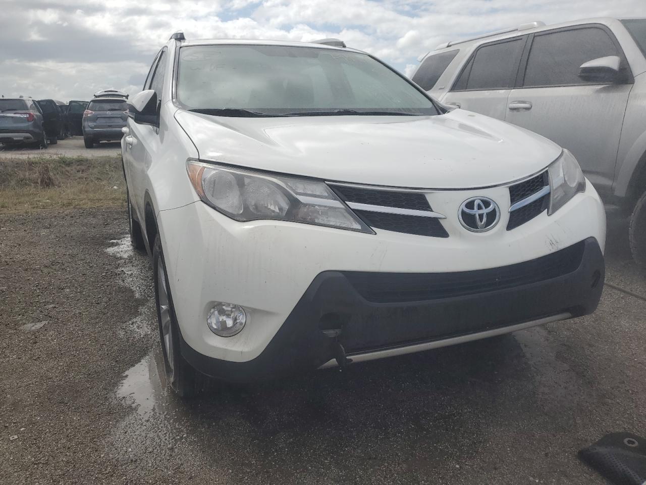 2013 Toyota RAV 4 VIN JTMWFREVXDD006047 Copart auction photo, water/flood damage thumbnail 5