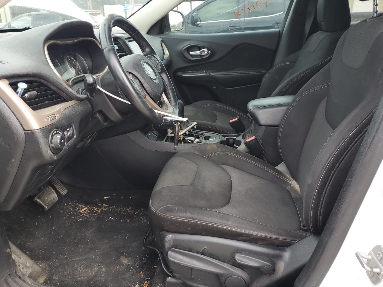 2015 Jeep Grand Cherokee VIN 1C4PJLCSXFW721121 Copart auction photo, all over damage thumbnail 7