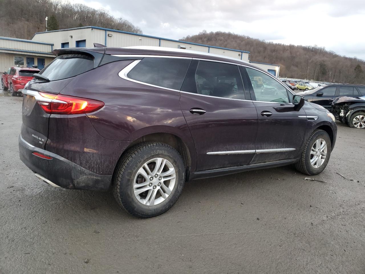 2019 Buick Enclave VIN 5GAEVAKW8KJ142416 Copart auction photo, front end damage thumbnail 3