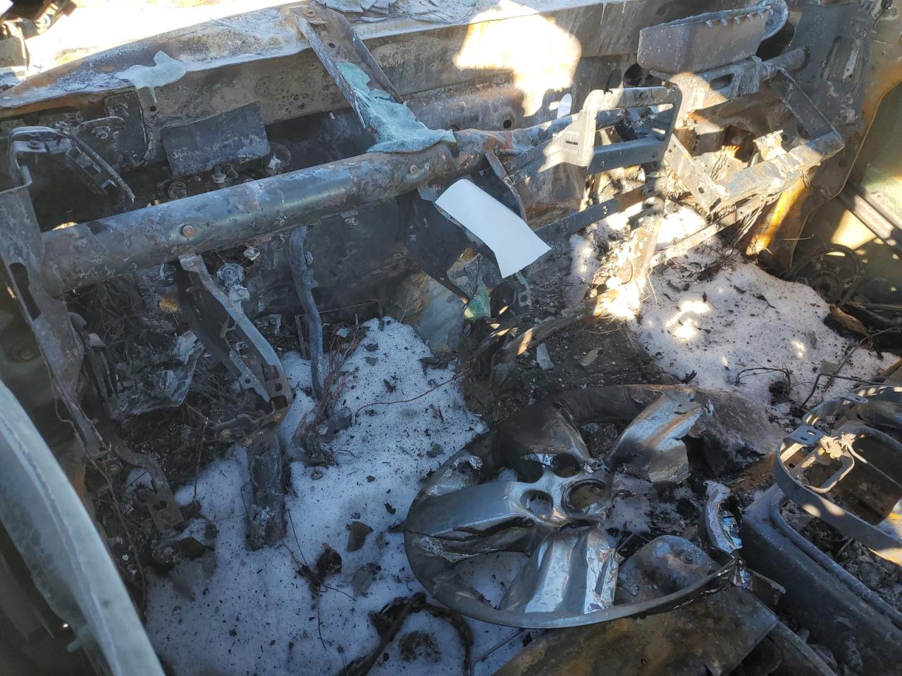2017 RAM 1500 VIN 1C6RR7LG0HS830886 Copart auction photo, burn damage thumbnail 8