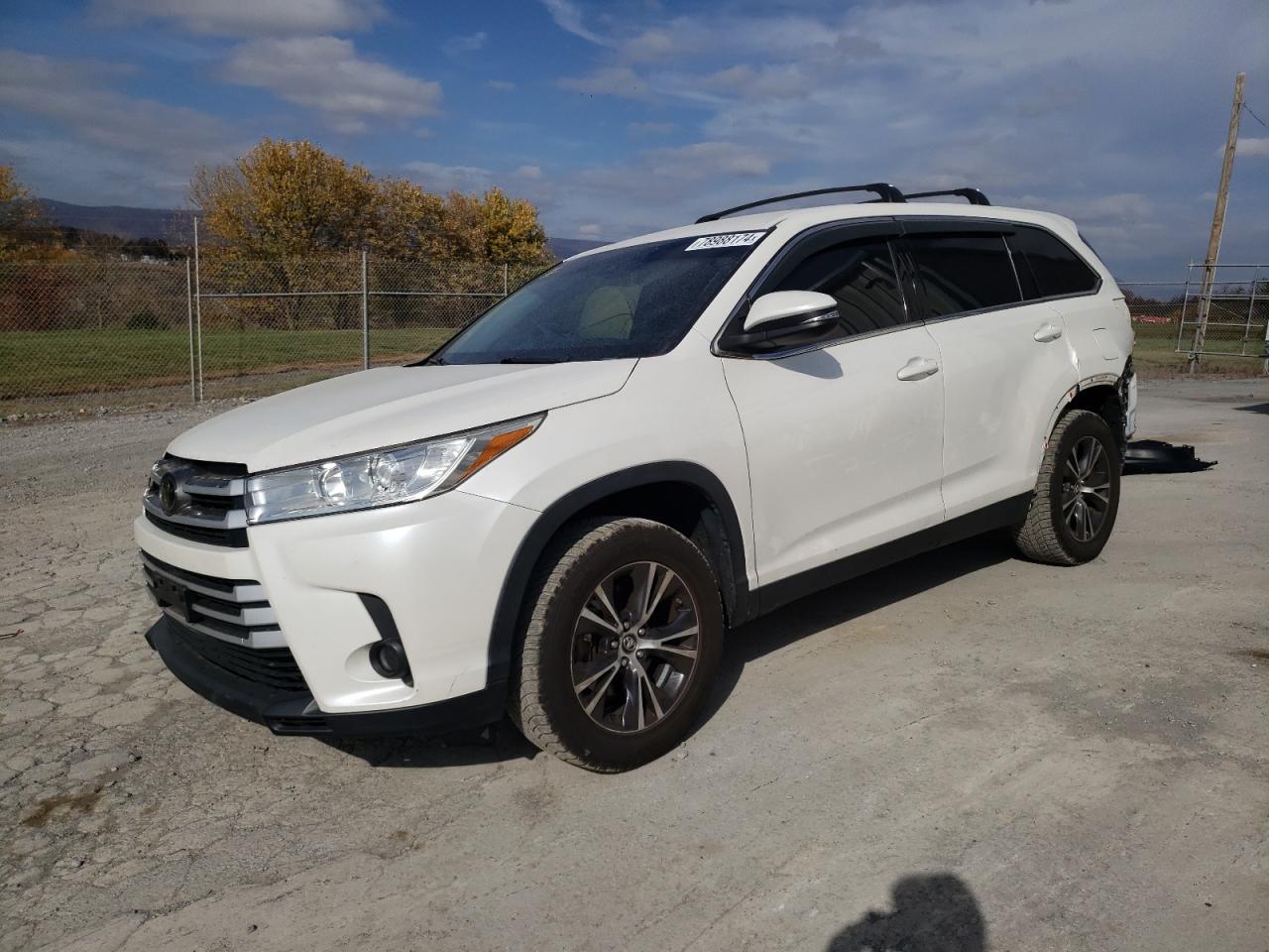 2019 Toyota Highlander VIN 5TDZARFH7KS048441