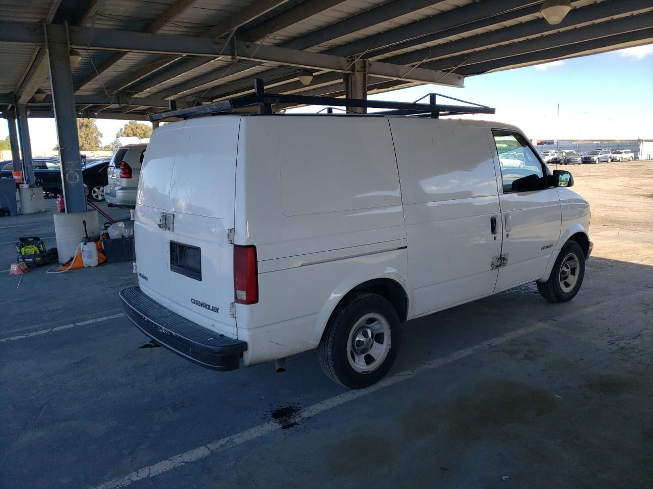2001 Chevrolet Astro VIN 1GCDM19W51B140862 Copart auction photo, front end damage thumbnail 3