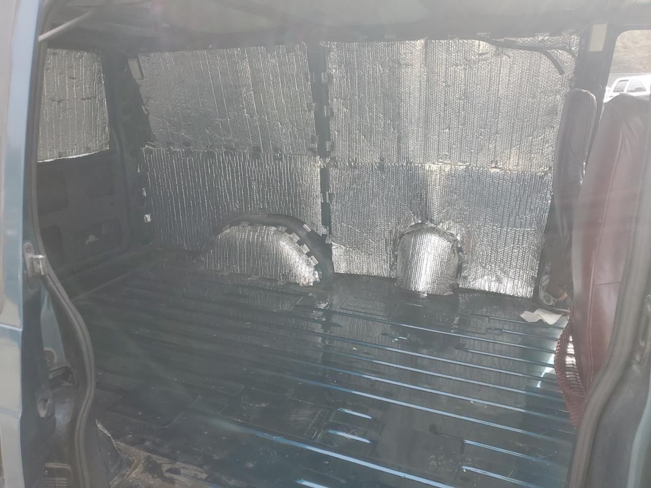 1993 Chevrolet Astro VIN 1GCDM19Z7PB100334 Copart auction photo, stripped damage thumbnail 11