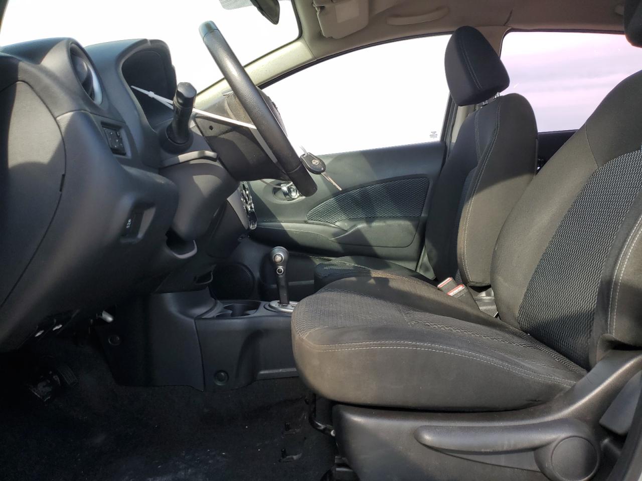 2015 Nissan Versa VIN 3N1CE2CP1FL440570 Copart auction photo, rear end / front end damage thumbnail 7