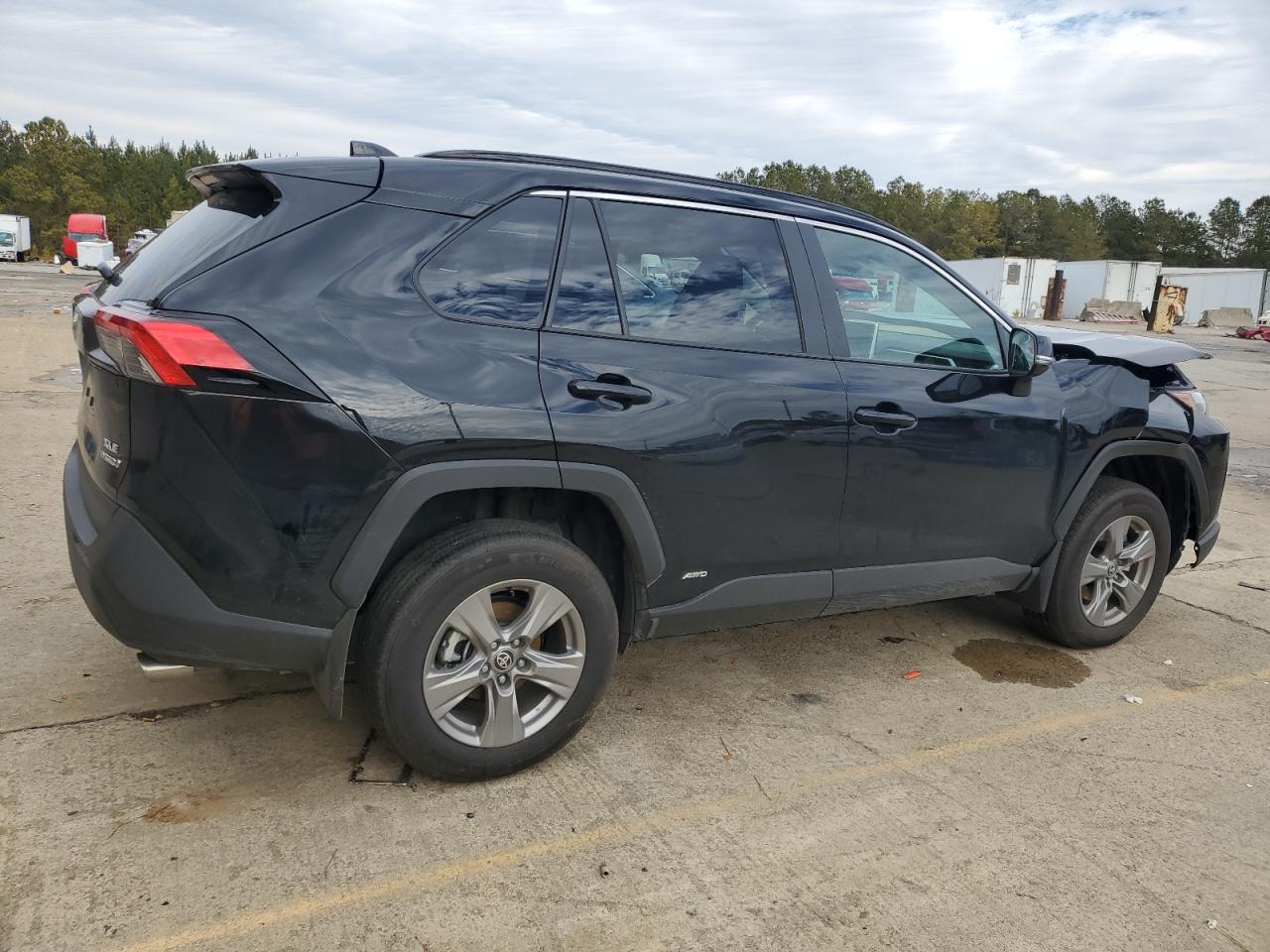 2024 Toyota RAV 4 VIN 4T3RWRFVXRU154625 Copart auction photo, front end damage thumbnail 3