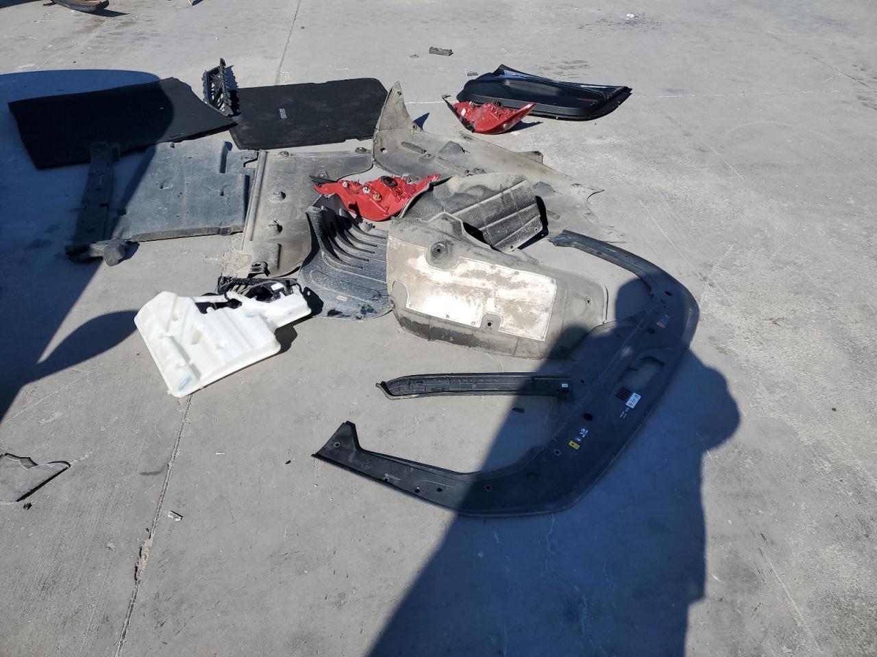 2020 Genesis G70 VIN KMTG34LA5LU053373 Copart auction photo, front end / rear end damage thumbnail 12