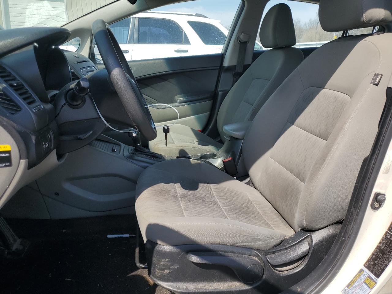 2015 KIA Forte VIN KNAFK4A67F5305079 Copart auction photo, water/flood damage thumbnail 7