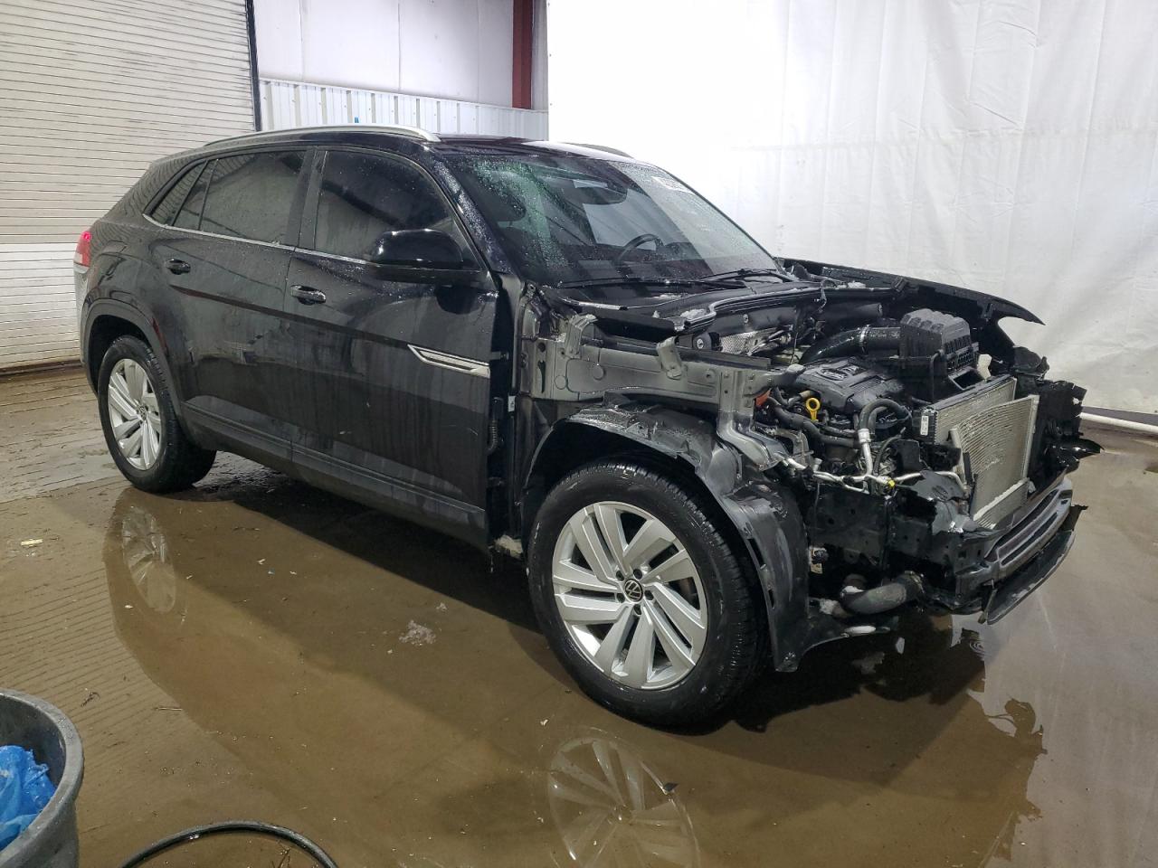 2021 Volkswagen Atlas VIN 1V2KC2CA9MC211863 Copart auction photo, front end damage thumbnail 4