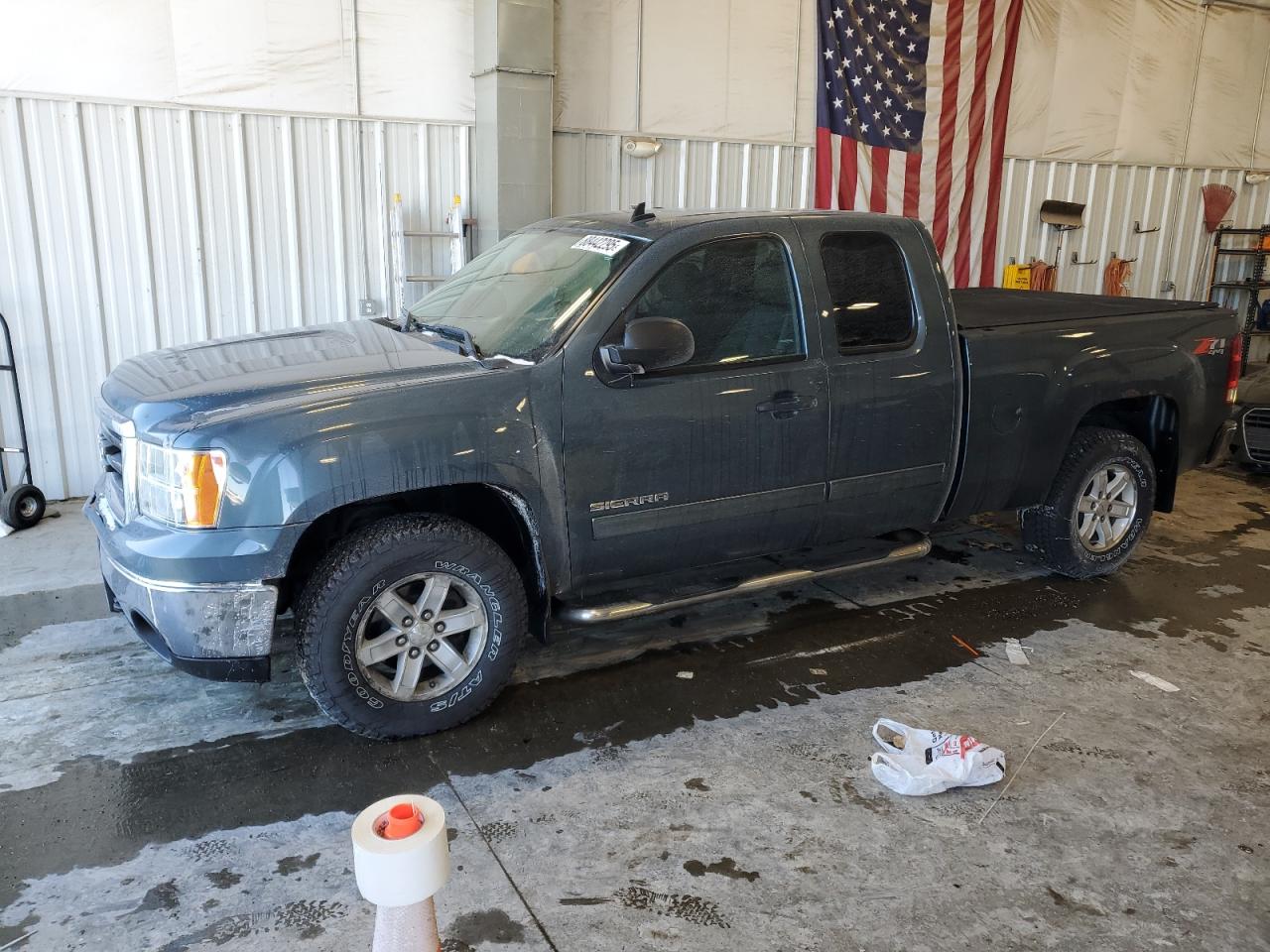 2013 GMC Sierra VIN 1GTR2VE77DZ102272