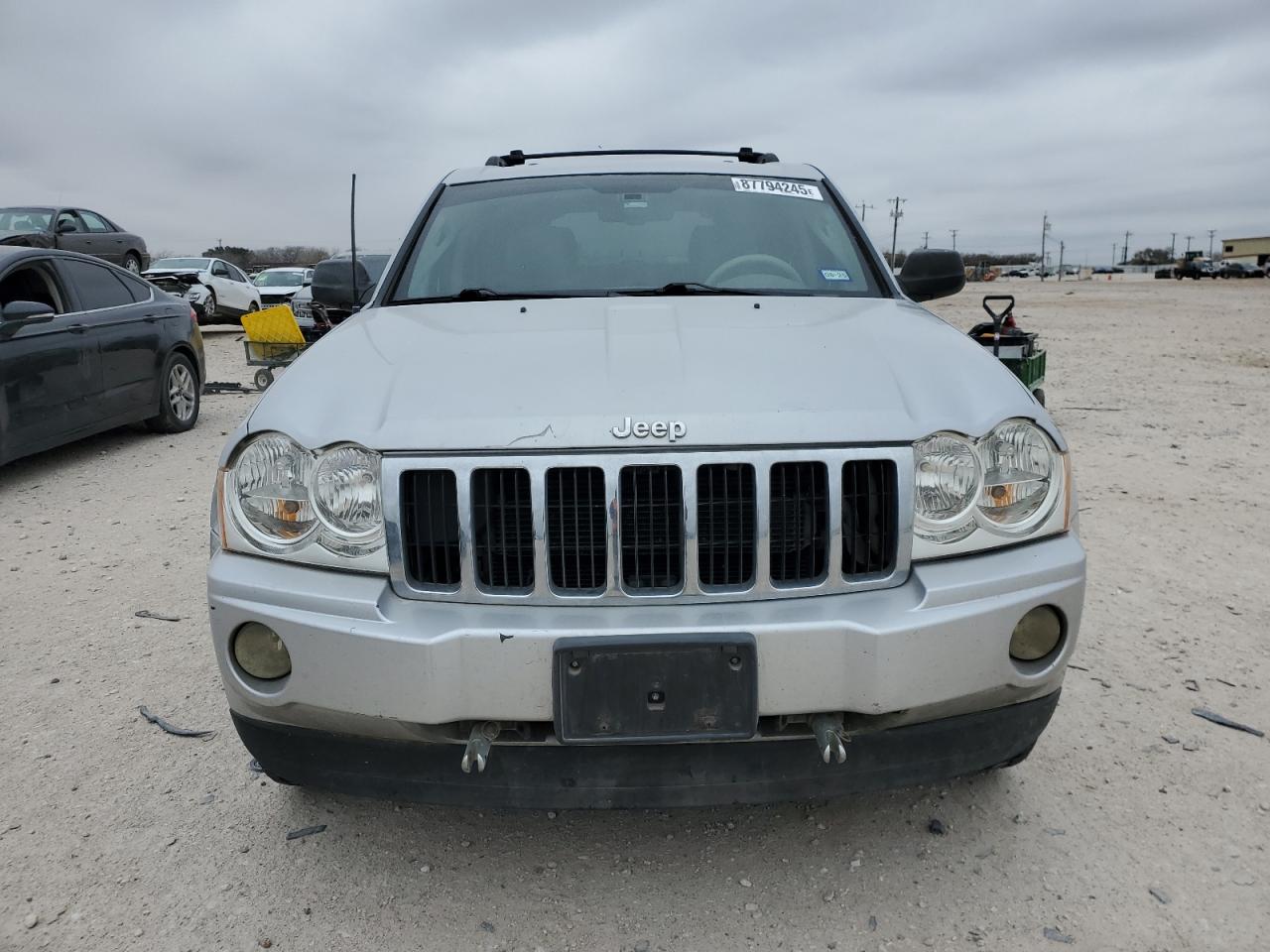 2006 Jeep Grand Cherokee VIN 1J4HR58286C336699 Copart auction photo, minor dent/scratches damage thumbnail 5