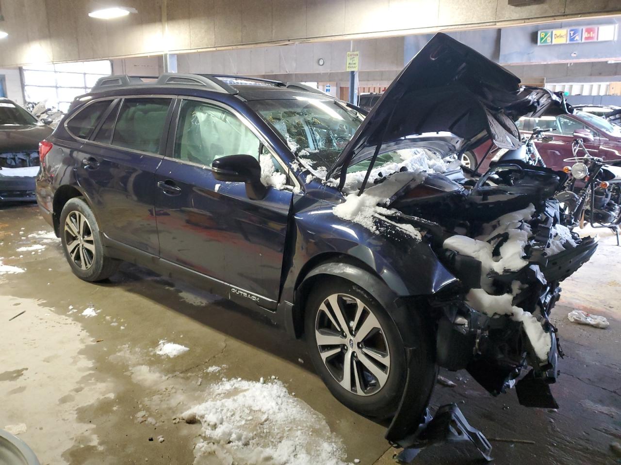 2018 Subaru Outback VIN 4S4BSANC5J3349727 Copart auction photo, front end damage thumbnail 4