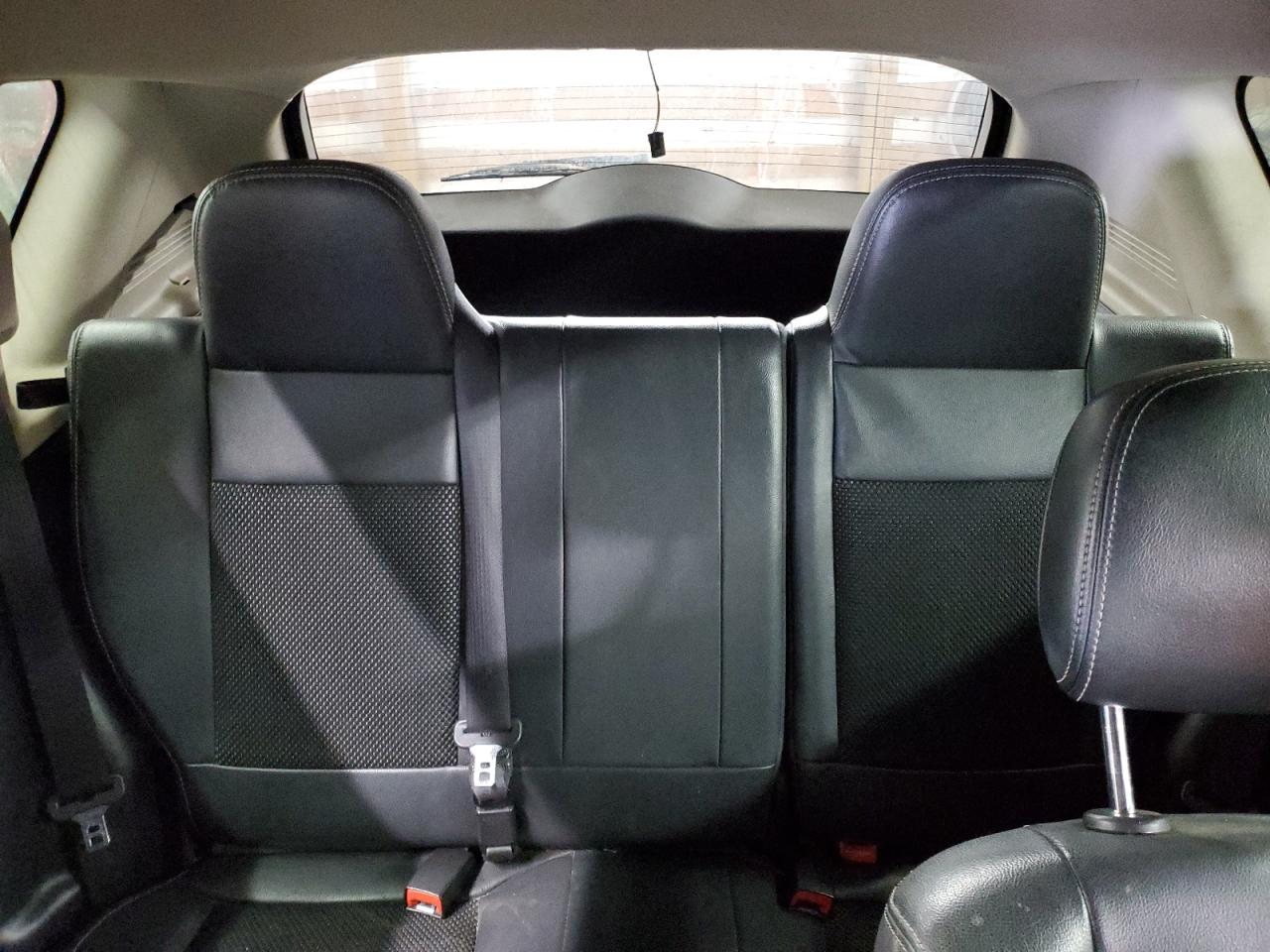 2015 Jeep Compass VIN 1C4NJCBA0FD264850 Copart auction photo, vandalism damage thumbnail 10