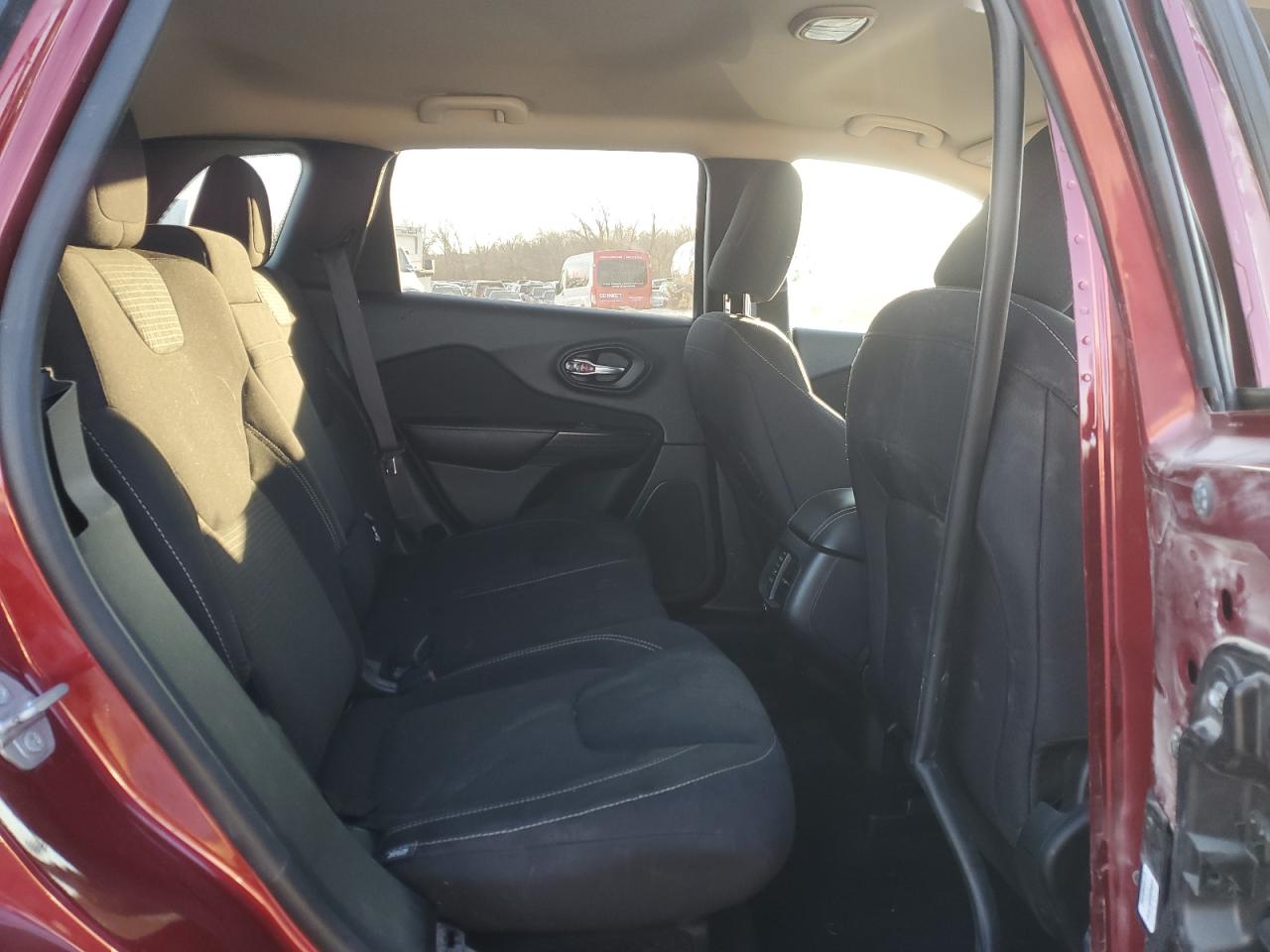 2017 Jeep Grand Cherokee VIN 1C4PJLCB4HW518311 Copart auction photo, side damage thumbnail 11