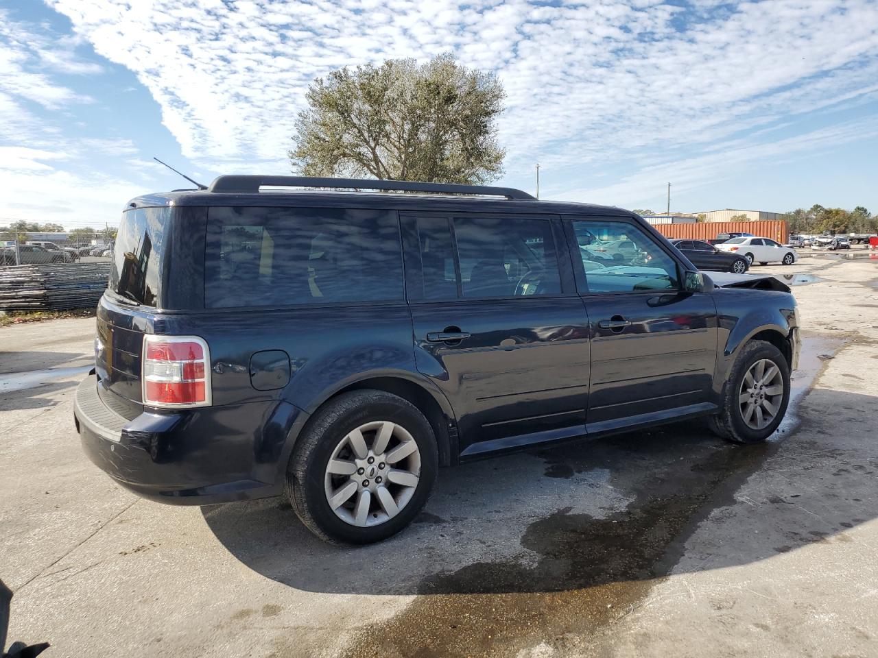 2009 Ford Flex VIN 2FMDK51CX9BA00726 Copart auction photo, front end damage thumbnail 3