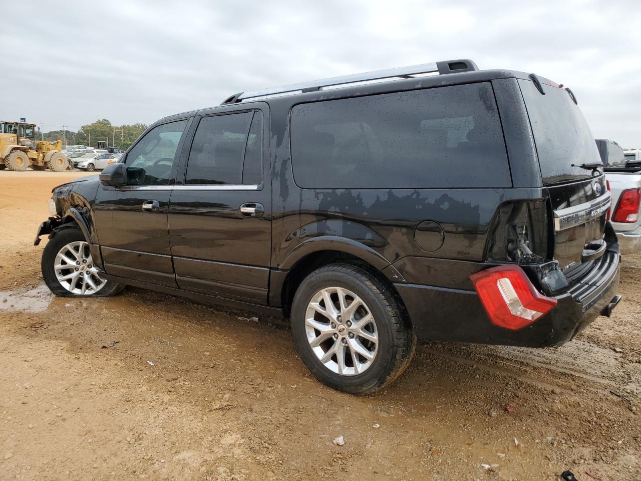 2017 Ford Expedition VIN 1FMJK1KT3HEA10754 Copart auction photo, front end / rear end damage thumbnail 2