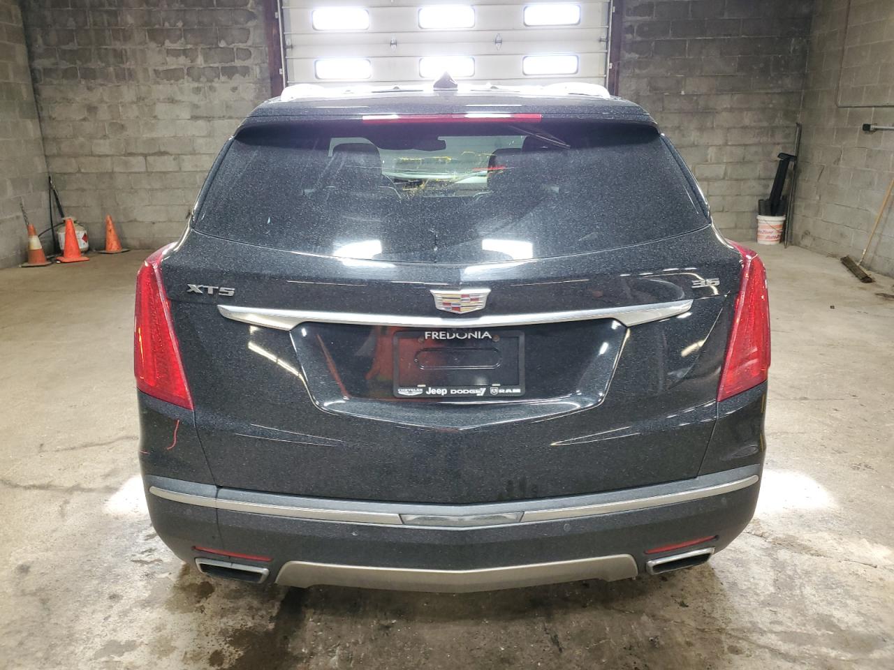 2017 Cadillac XT5 VIN 1GYKNFRS2HZ127285 Copart auction photo, side damage thumbnail 6