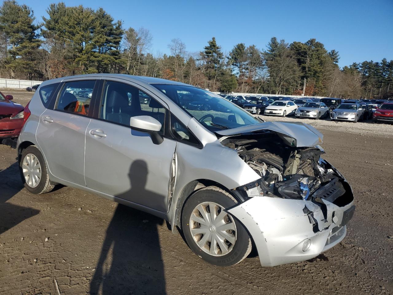 2015 Nissan Versa VIN 3N1CE2CP7FL364501 Copart auction photo, front end damage thumbnail 4