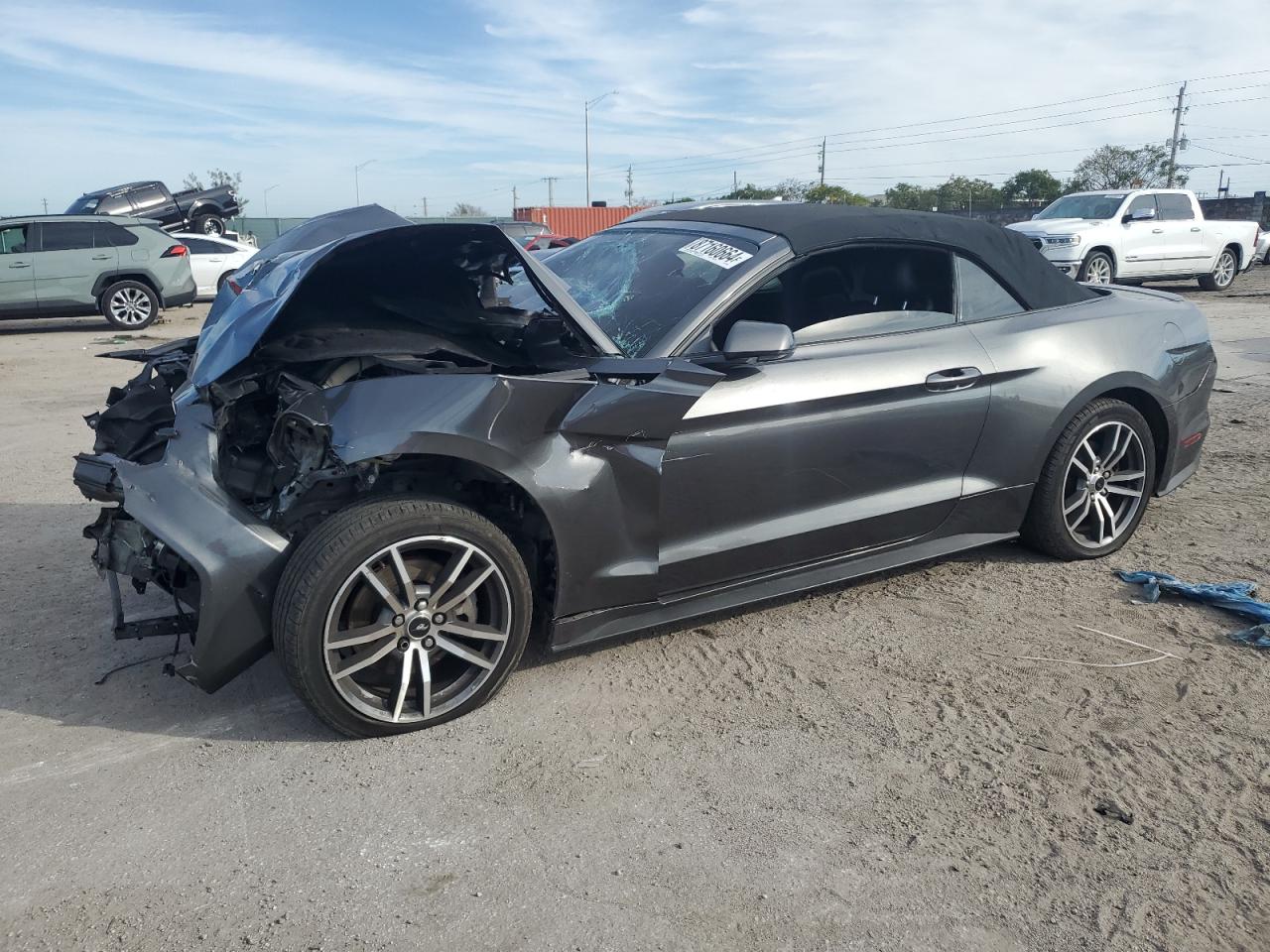2016 Ford Mustang VIN 1FATP8UH1G5304500