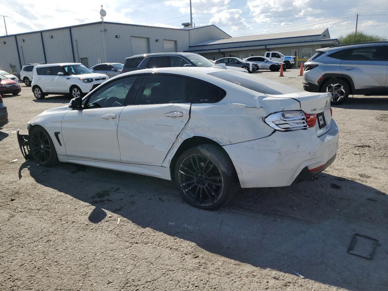2015 BMW 4er VIN WBA4C9C51FD331849 Copart auction photo, all over / side damage thumbnail 2