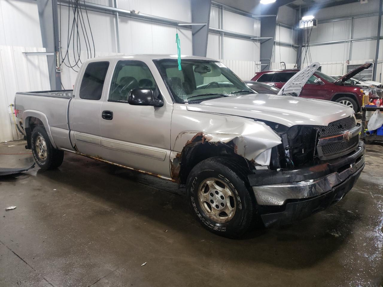 2004 Chevrolet Silverado VIN 2GCEK19T241237912 Copart auction photo, front end damage thumbnail 4