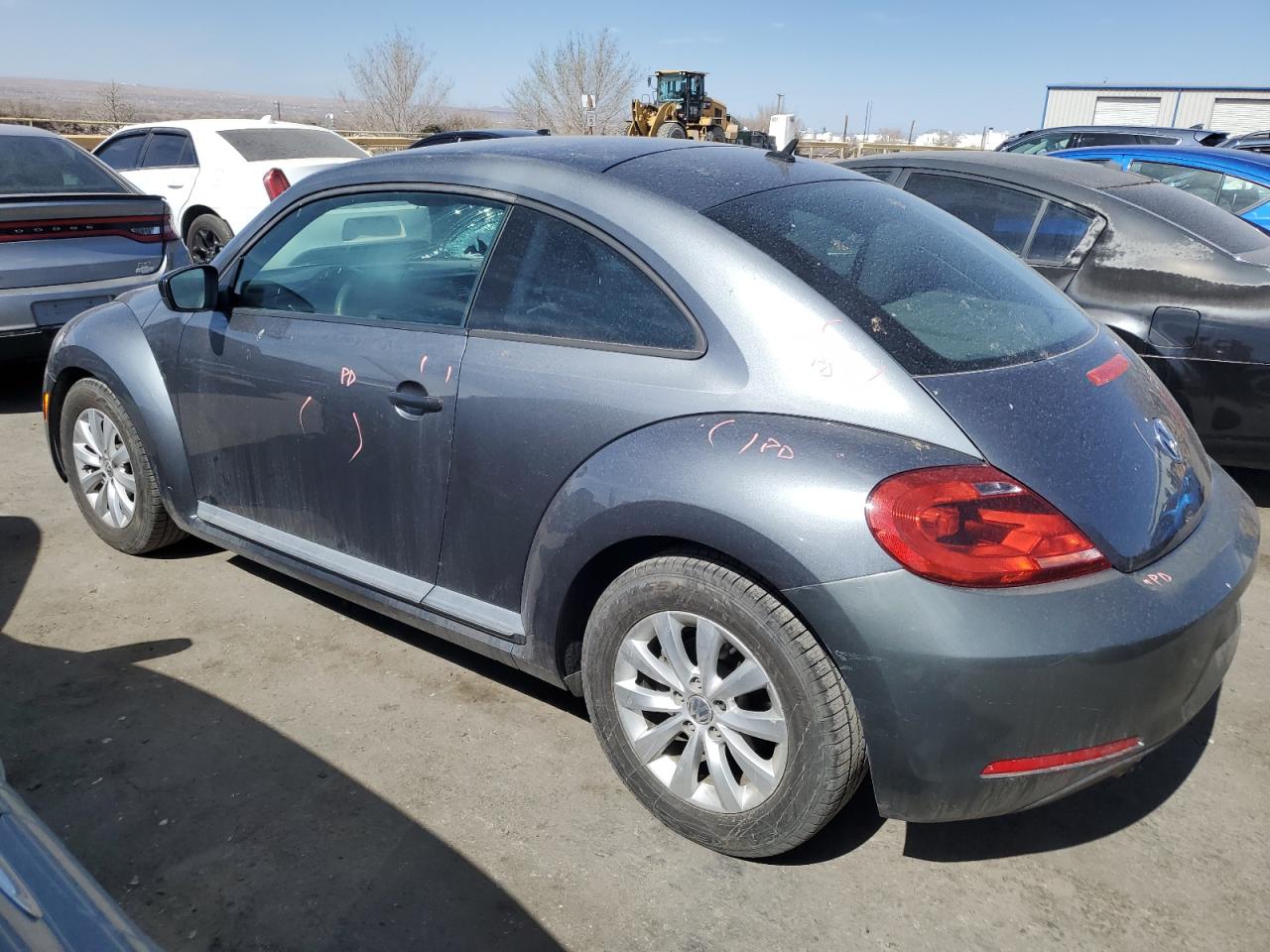 2013 Volkswagen Beetle VIN 3VWFP7AT3DM605640 Copart auction photo, front end damage thumbnail 2
