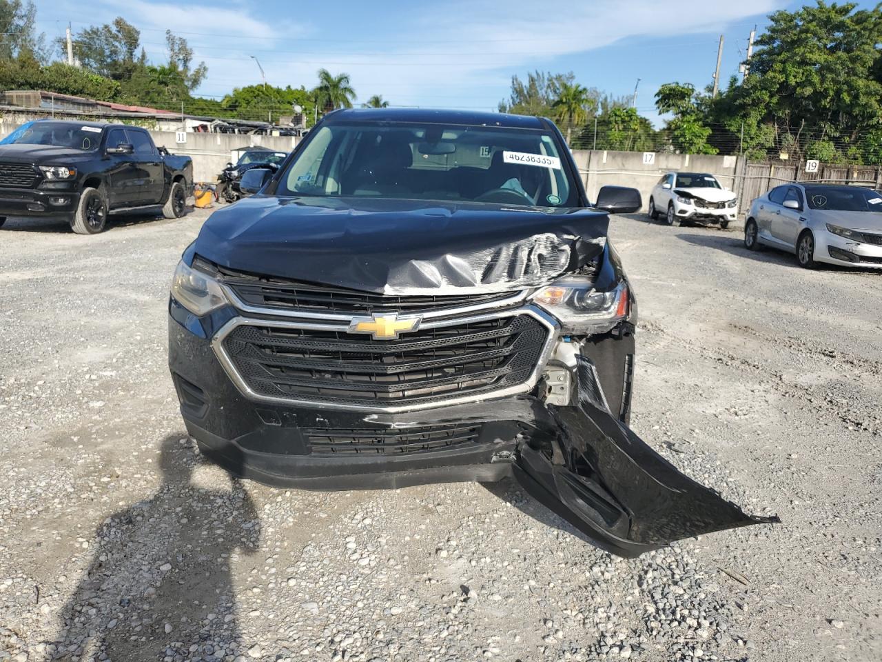 2019 Chevrolet Traverse VIN 1GNERFKW7KJ201642 Copart auction photo, front end damage thumbnail 5