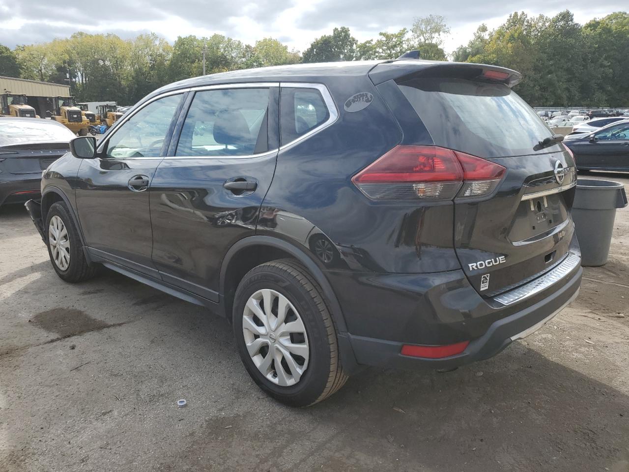 2019 Nissan Rogue VIN 5N1AT2MV8KC801074 Copart auction photo, front end / minor dent/scratches damage thumbnail 2