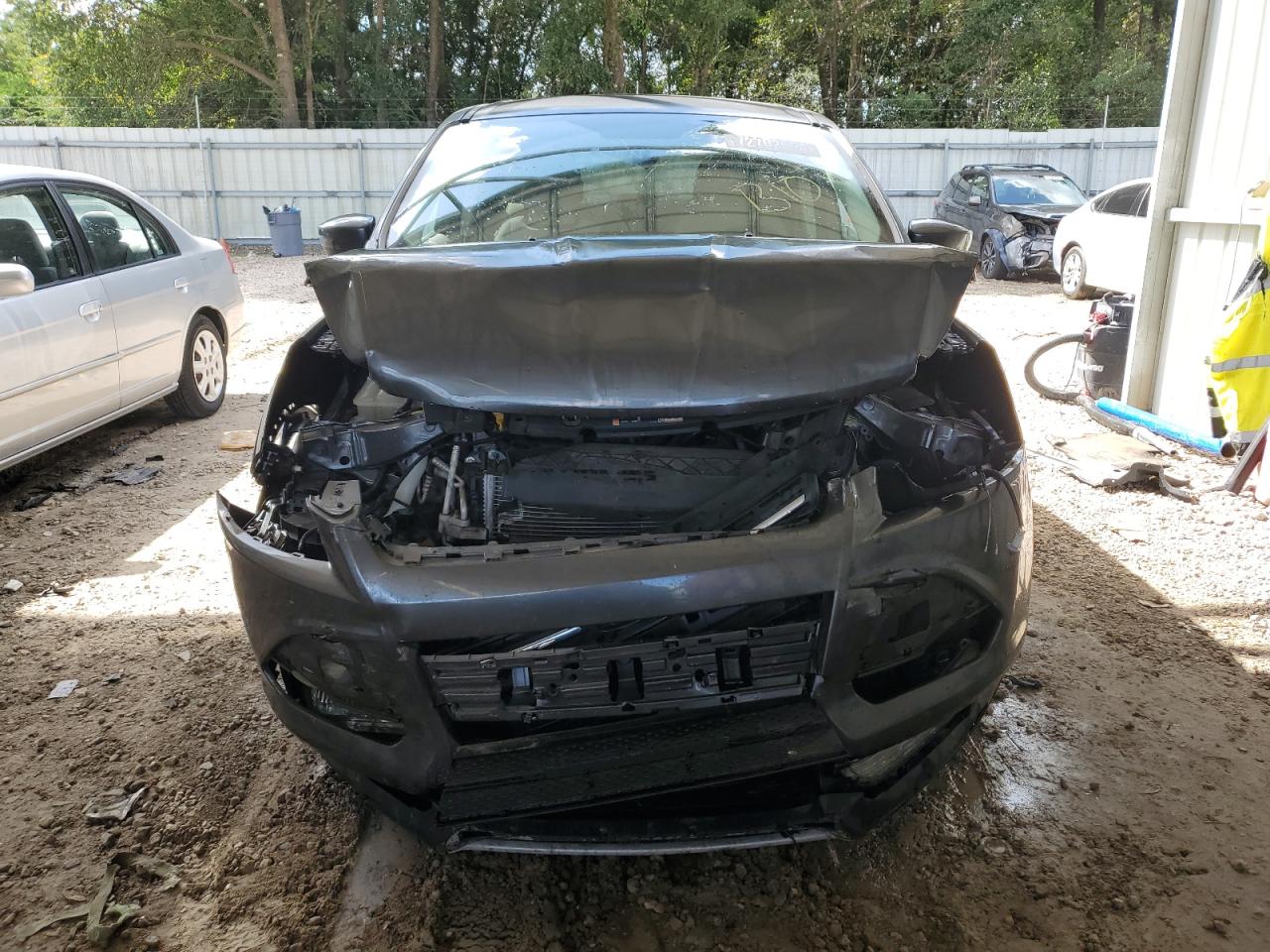 2016 Ford Escape VIN 1FMCU0GX9GUB88147 Copart auction photo, front end damage thumbnail 5