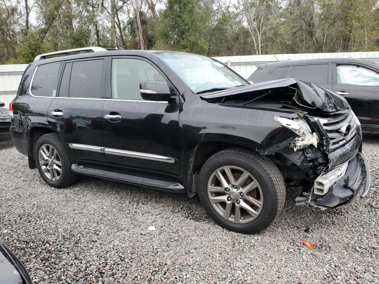 2015 Lexus LX VIN JTJHY7AX8F4163848 Copart auction photo, front end damage thumbnail 4
