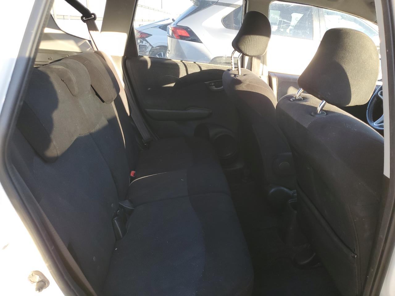 2011 Honda Fit VIN JHMGE8H58BC004277 Copart auction photo, minor dent/scratches damage thumbnail 10