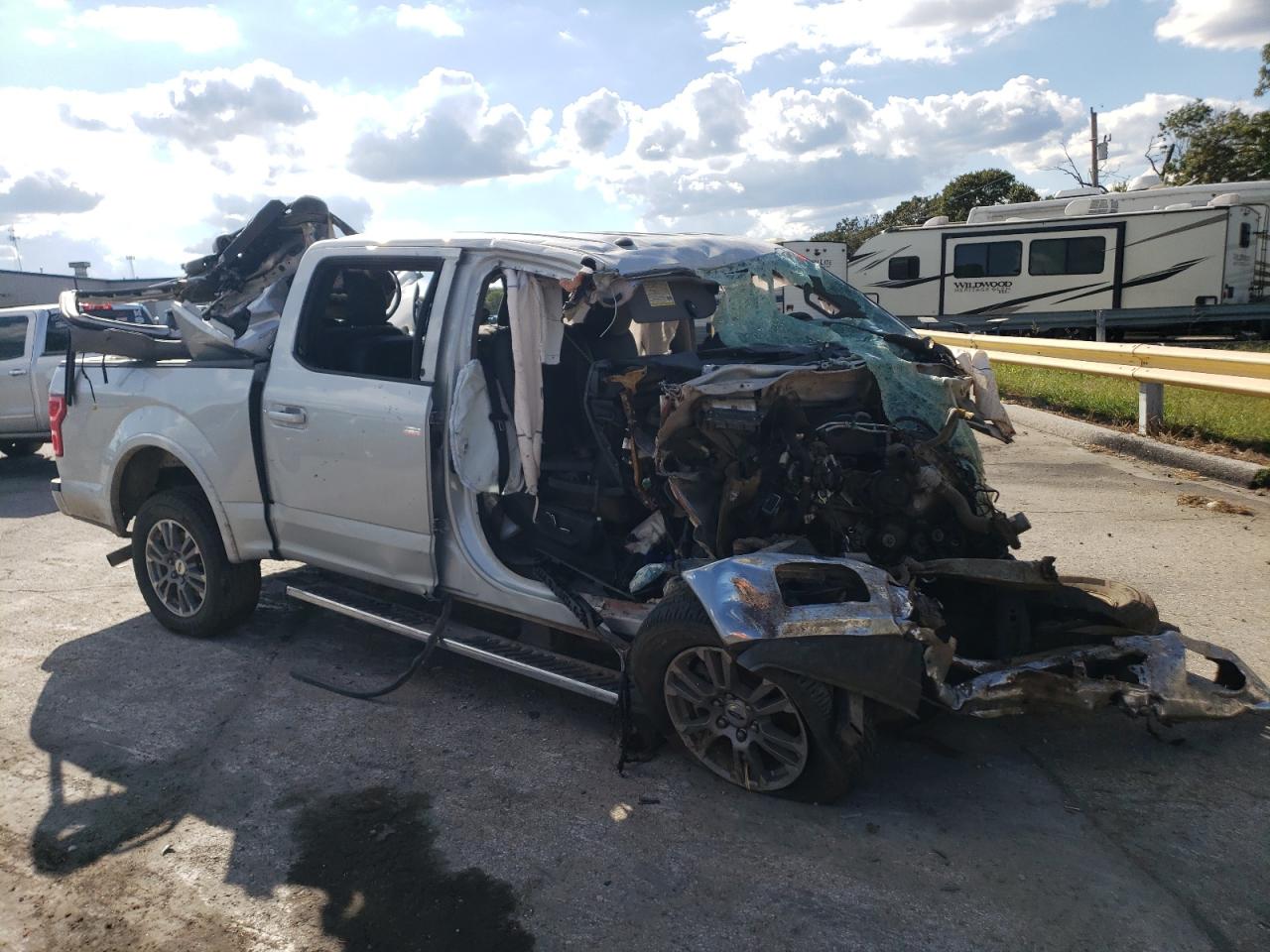 2018 Ford F-150 VIN 1FTEW1C57JKE48842 Copart auction photo, all over damage thumbnail 4