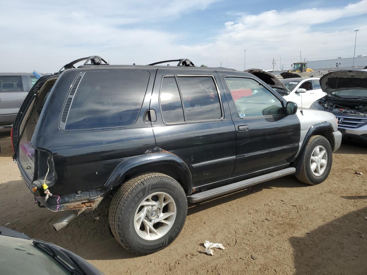 2001 Nissan Pathfinder VIN JN8DR07YX1W530174 Copart auction photo, rear end damage thumbnail 3