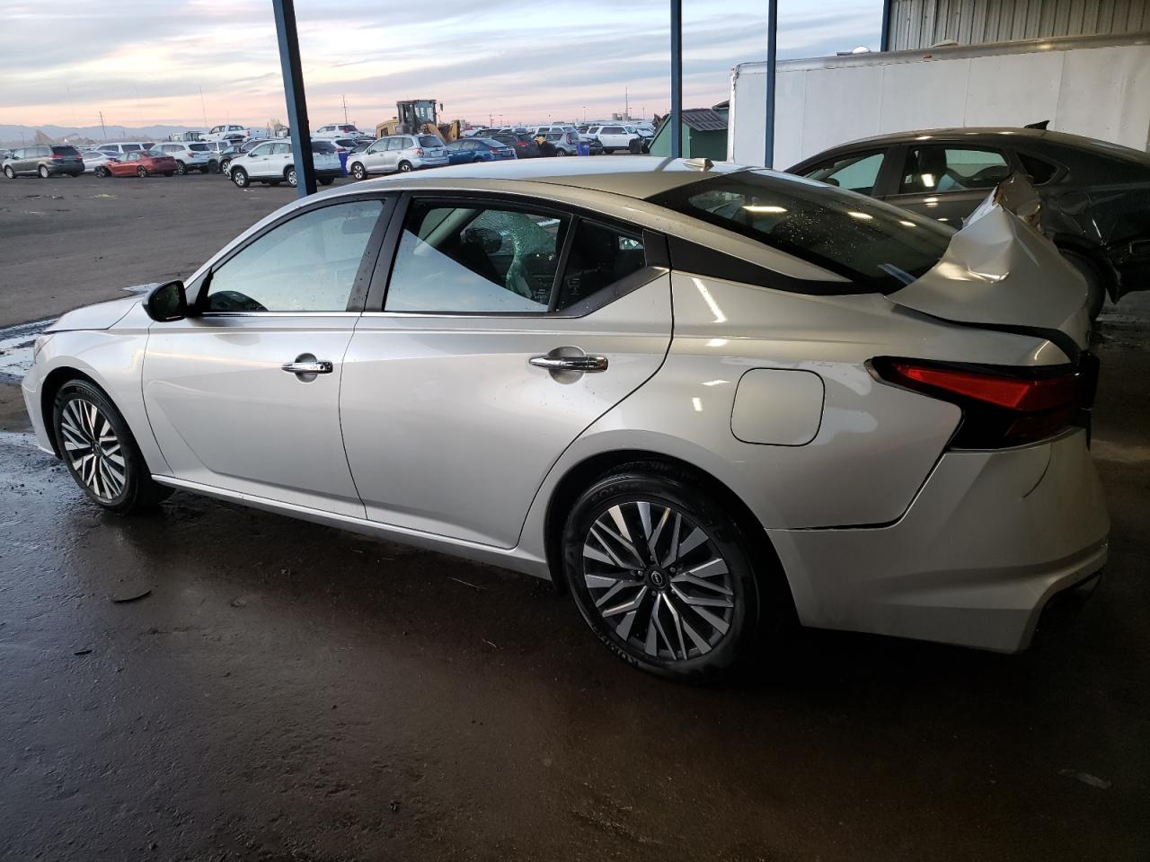 2024 Nissan Altima VIN 1N4BL4DVXRN393220 Copart auction photo, rear end / front end damage thumbnail 2