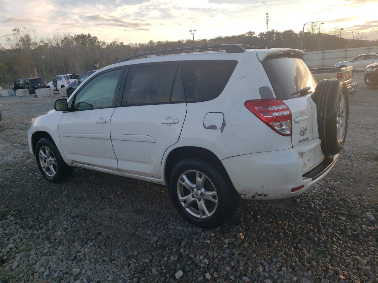 2011 Toyota RAV 4 VIN 2T3BF4DV9BW118339 Copart auction photo, side damage thumbnail 2