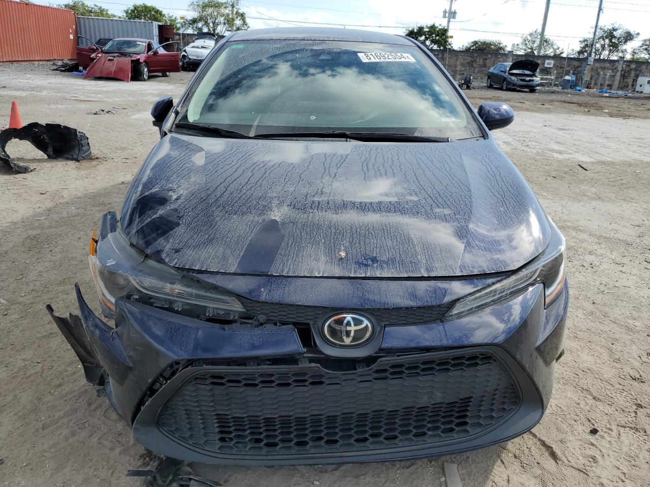 2022 Toyota Corolla VIN 5YFEPMAE3NP284014 Copart auction photo, front end / side damage thumbnail 5