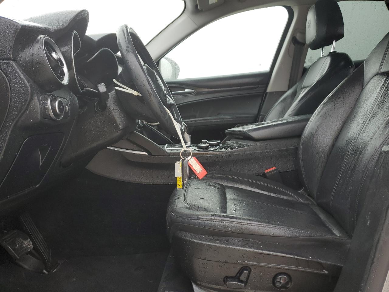 2018 Alfa Romeo Stelvio VIN ZASFAKAN9J7B85064 Copart auction photo, front end / minor dent/scratches damage thumbnail 7