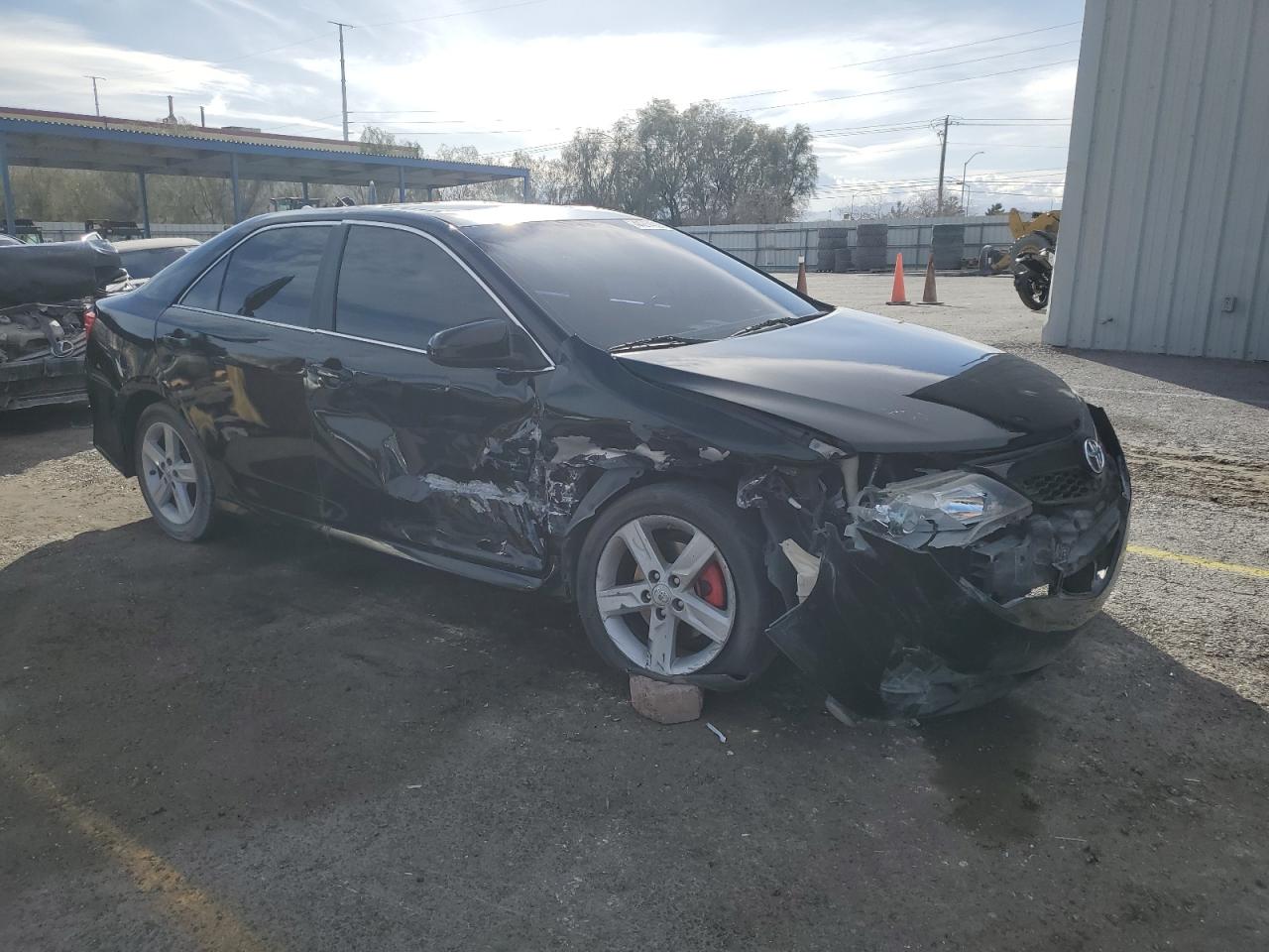 2012 Toyota Camry VIN 4T1BF1FK9CU131099 Copart auction photo, side / front end damage thumbnail 4