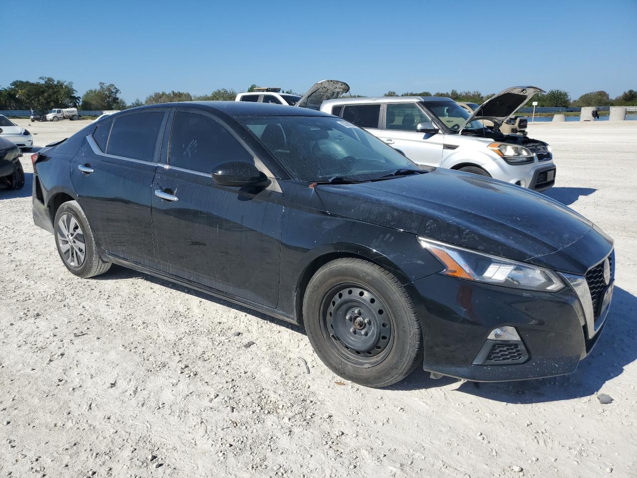 2021 Nissan Altima VIN 1N4BL4BV0MN373165 Copart auction photo, rear end / front end damage thumbnail 4