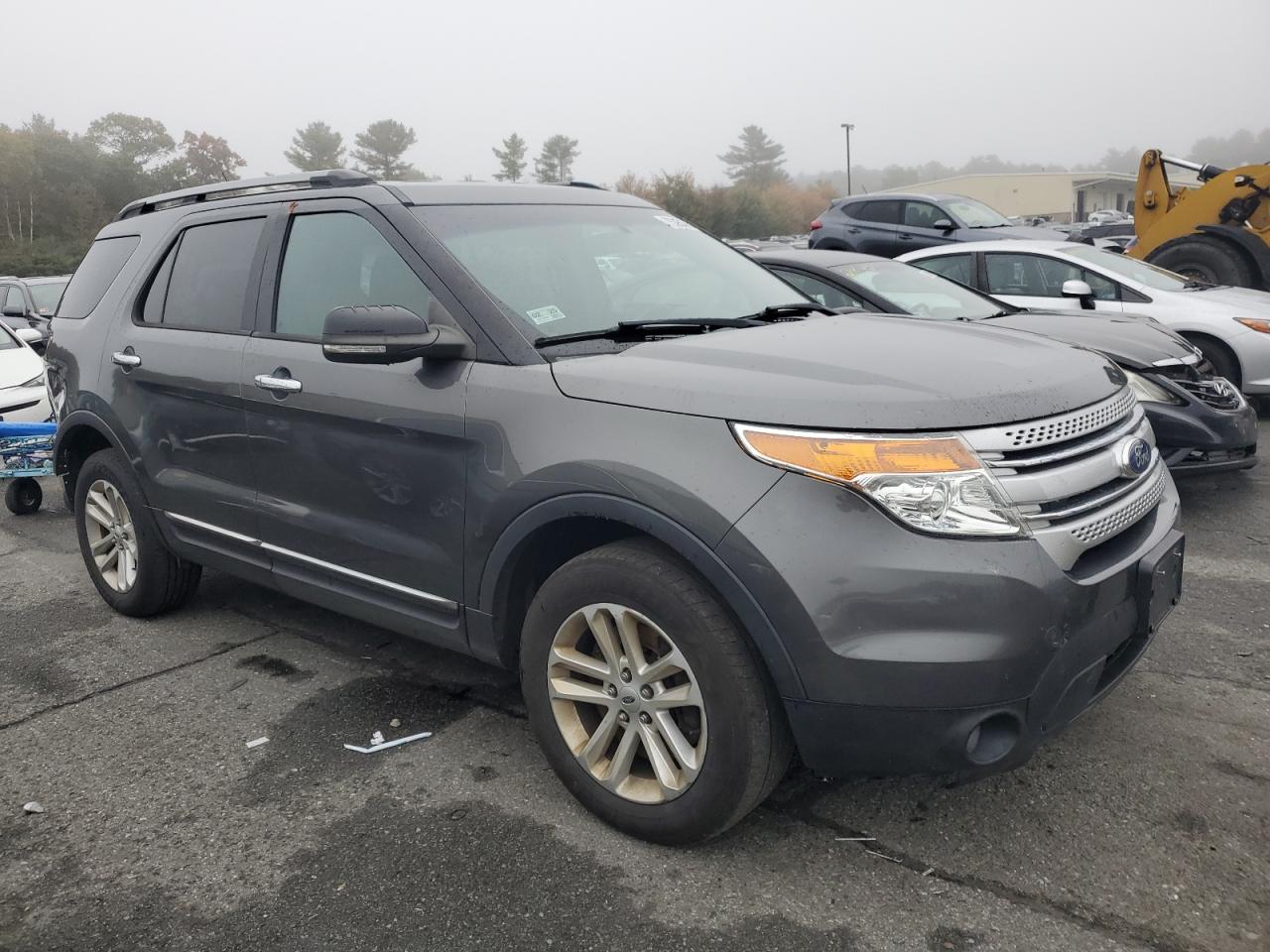 2015 Ford Explorer VIN 1FM5K8D83FGC27922 Copart auction photo, rear end / minor dent/scratches damage thumbnail 4