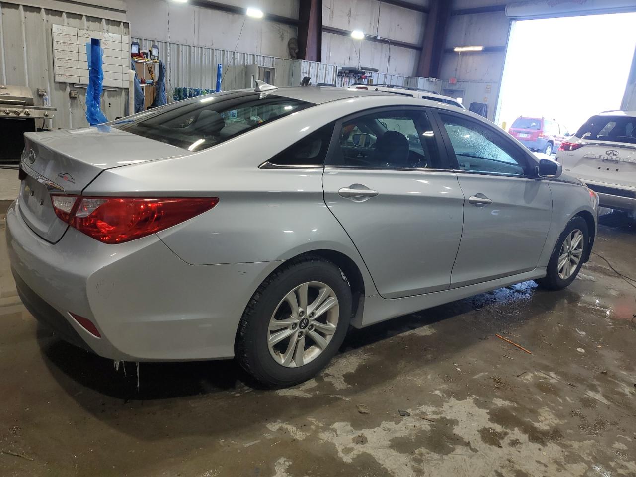 2014 Hyundai Sonata VIN 5NPEB4AC2EH912624 Copart auction photo, minor dent/scratches damage thumbnail 3