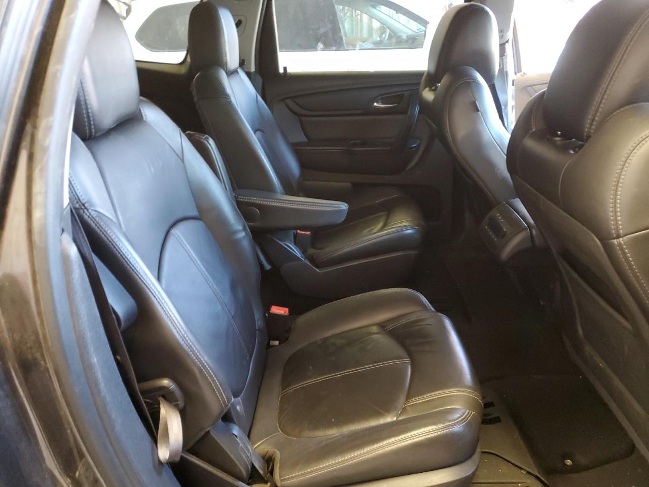 2015 Chevrolet Traverse VIN 1GNKRHKD2FJ384841 Copart auction photo, side / hail damage thumbnail 11