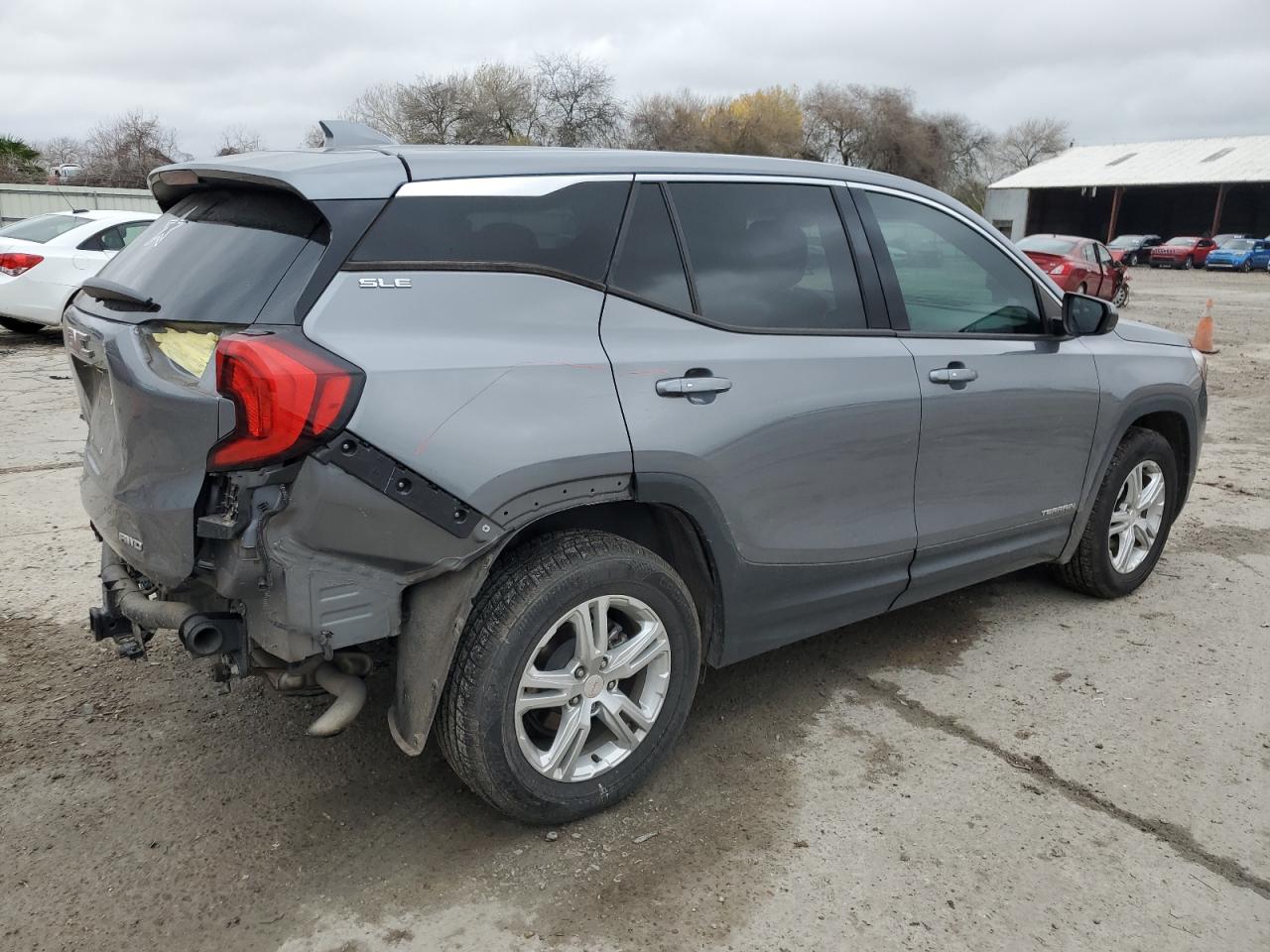 2020 GMC Terrain VIN 3GKALTEV2LL175878 Copart auction photo, rear end / minor dent/scratches damage thumbnail 3