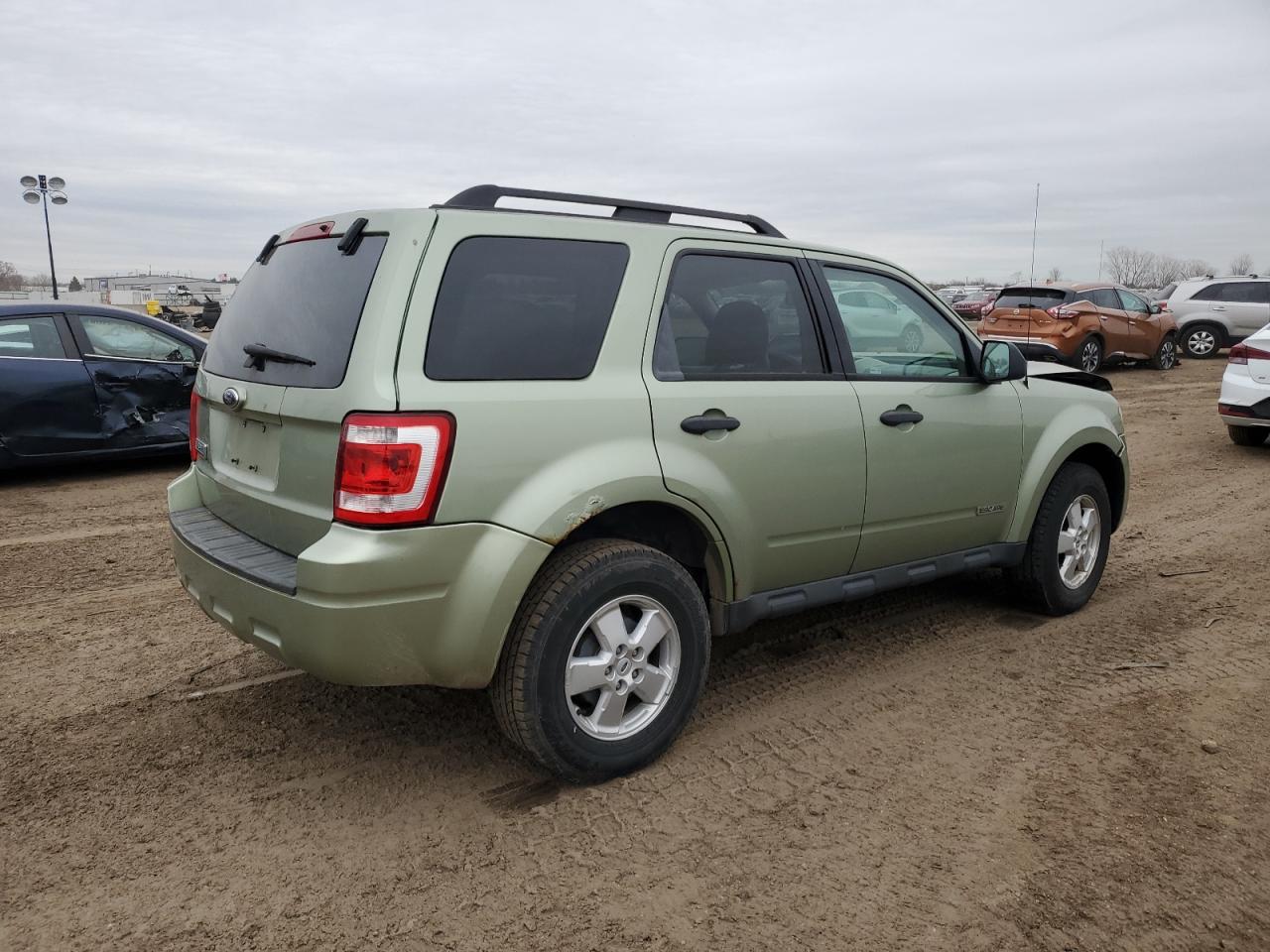 2008 Ford Escape VIN 1FMCU03Z38KE63824 Copart auction photo, front end damage thumbnail 3