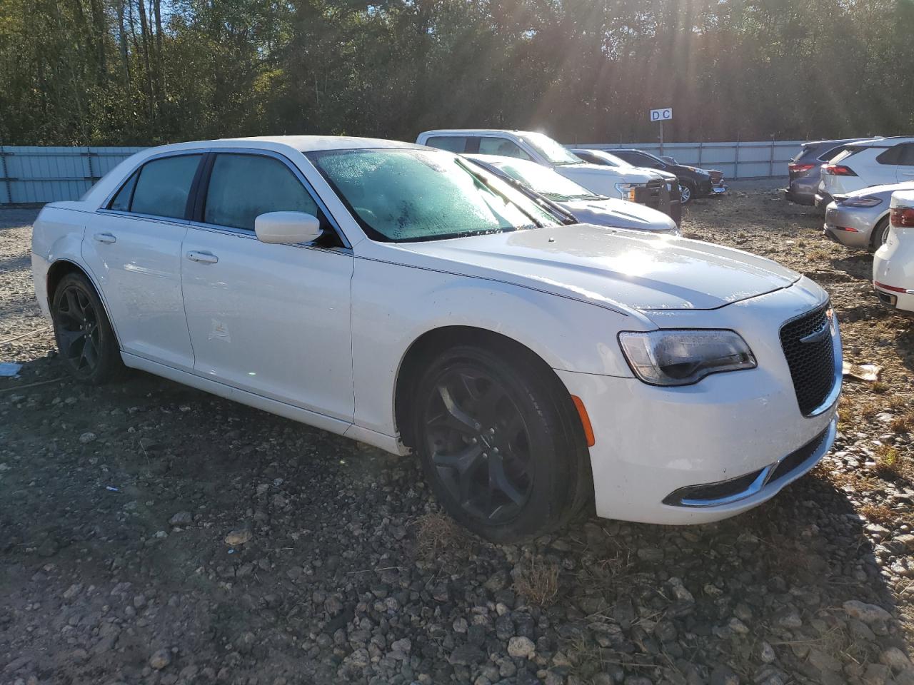2018 Chrysler 300 VIN 2C3CCAAG6JH278294 Copart auction photo, water/flood damage thumbnail 4