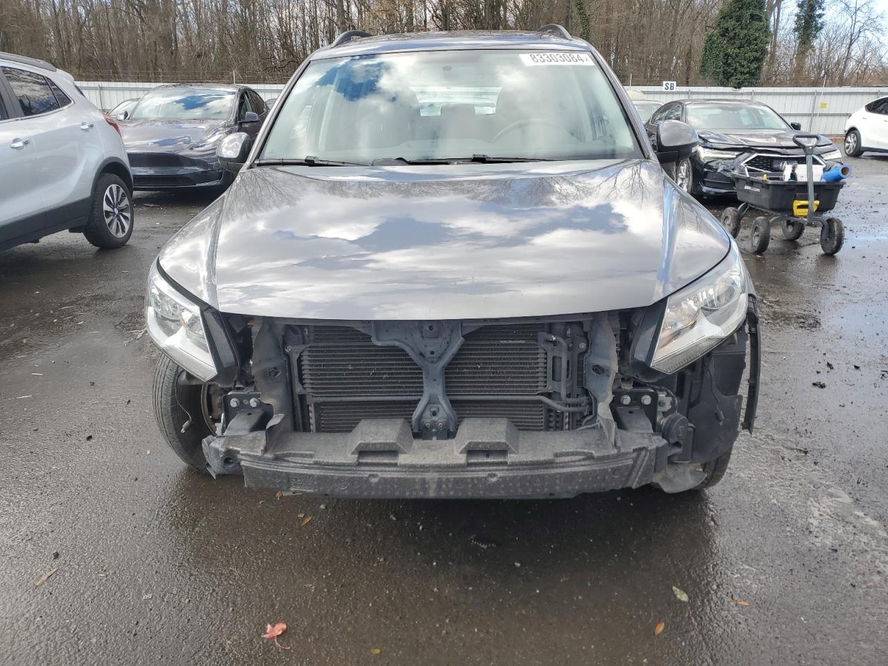 2015 Volkswagen Tiguan VIN WVGAV7AX5FW576047 Copart auction photo, front end damage thumbnail 5