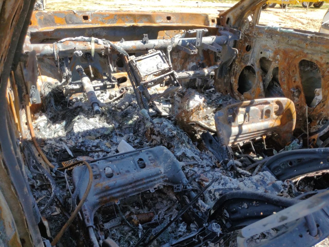 2016 Chevrolet Impala VIN 2G1115S30G9204716 Copart auction photo, burn damage thumbnail 8