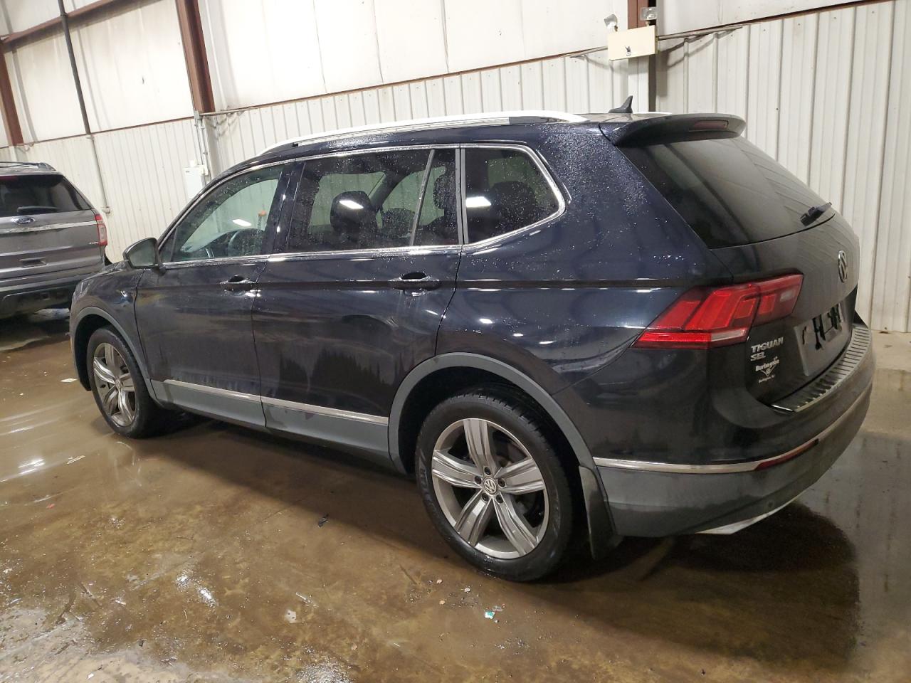 2019 Volkswagen Tiguan VIN 3VV4B7AX3KM048576 Copart auction photo, front end / undercarriage damage thumbnail 2