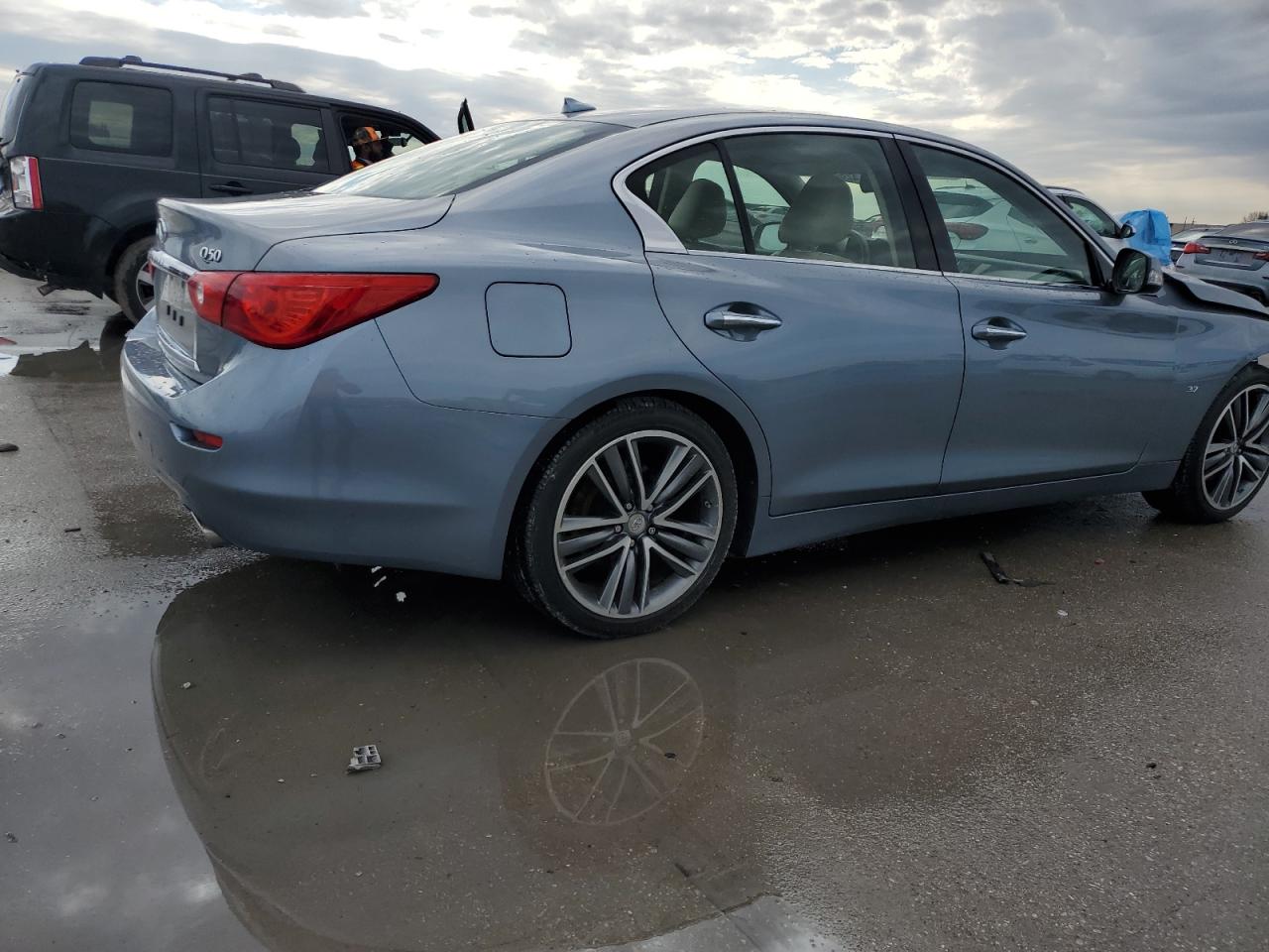 2015 Infiniti Q45 VIN JN1DV7AP3FM343078 Copart auction photo, front end damage thumbnail 3