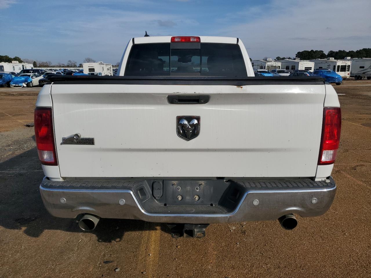 2017 RAM 1500 VIN 1C6RR6TT2HS655077 Copart auction photo, front end / minor dent/scratches damage thumbnail 6