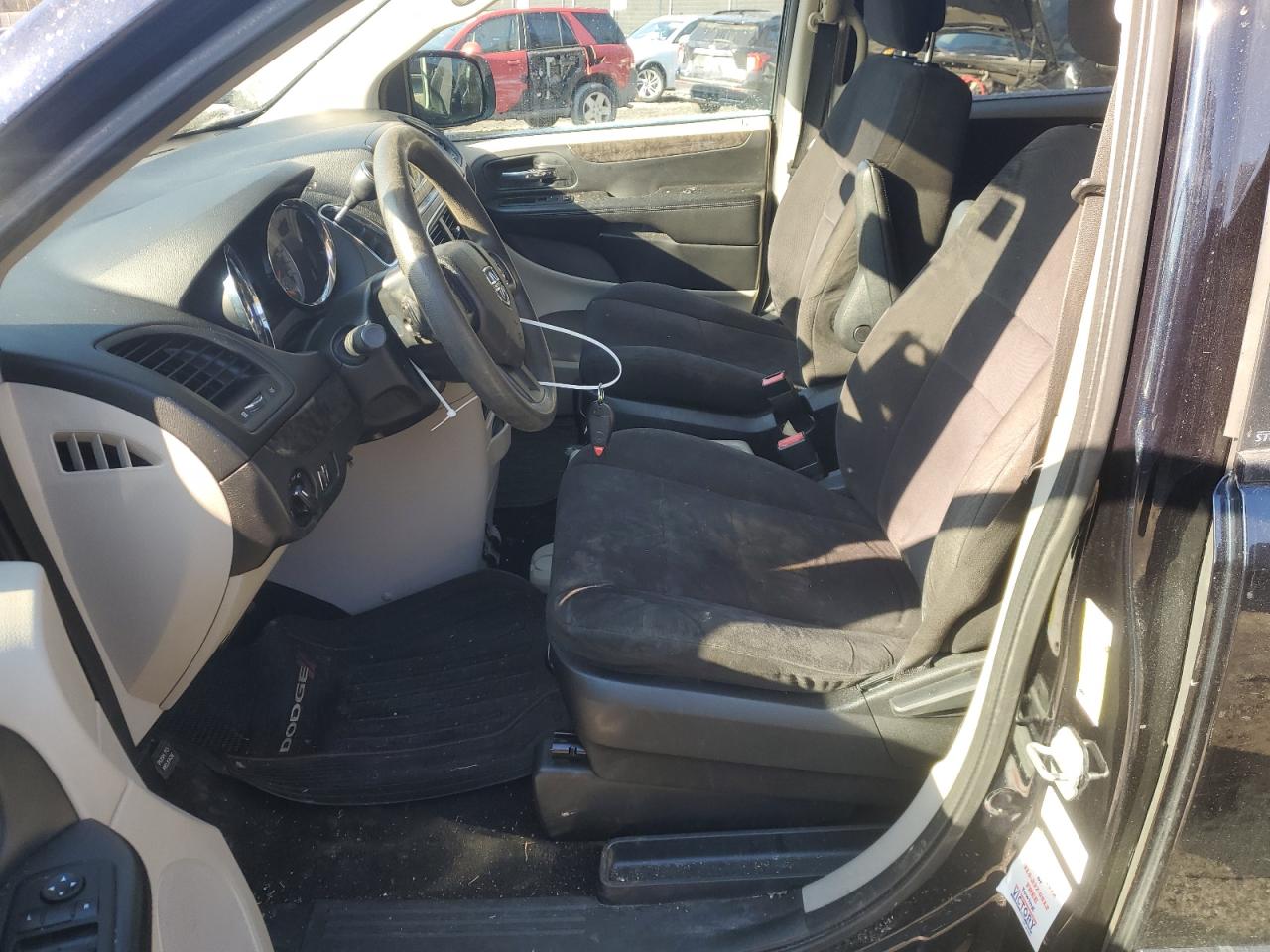 2011 Dodge Caravan VIN 2D4RN4DG9BR602933 Copart auction photo, minor dent/scratches / undercarriage damage thumbnail 7